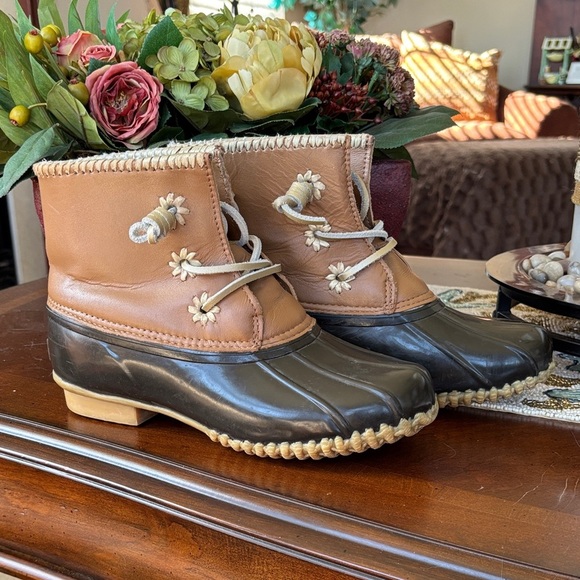 Jack Rogers Chloe Duck Classic Rain Boots Lace Up Leather Rubber Waterproof - Picture 1 of 15